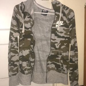 Nike camo jacket
